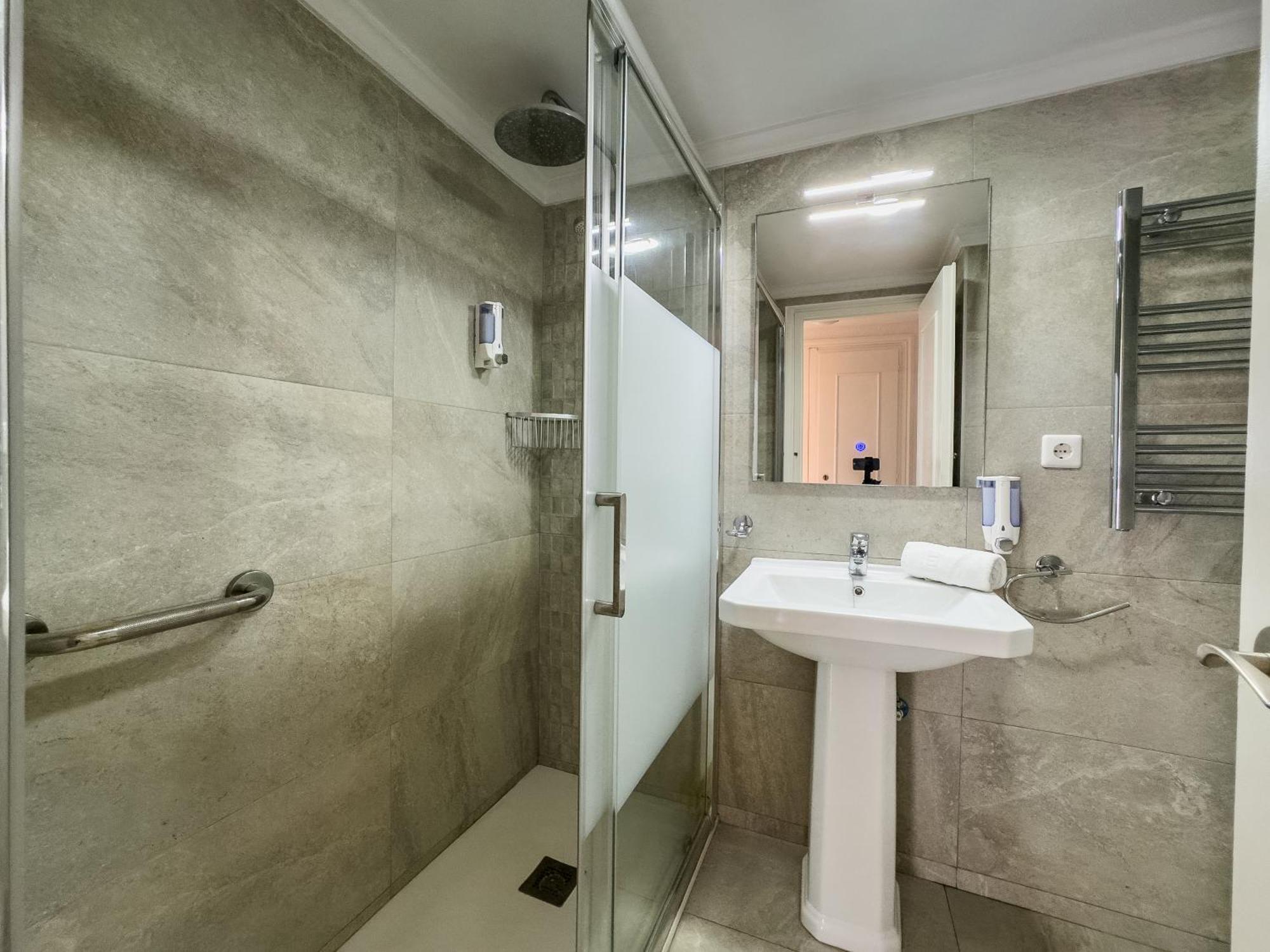 Skol 408A 2 Bedrooms Duplex With Sea Views ماربيا المظهر الخارجي الصورة